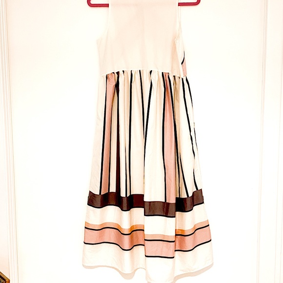 Maxi dress with strip detail - size small - Picture 2 of 3